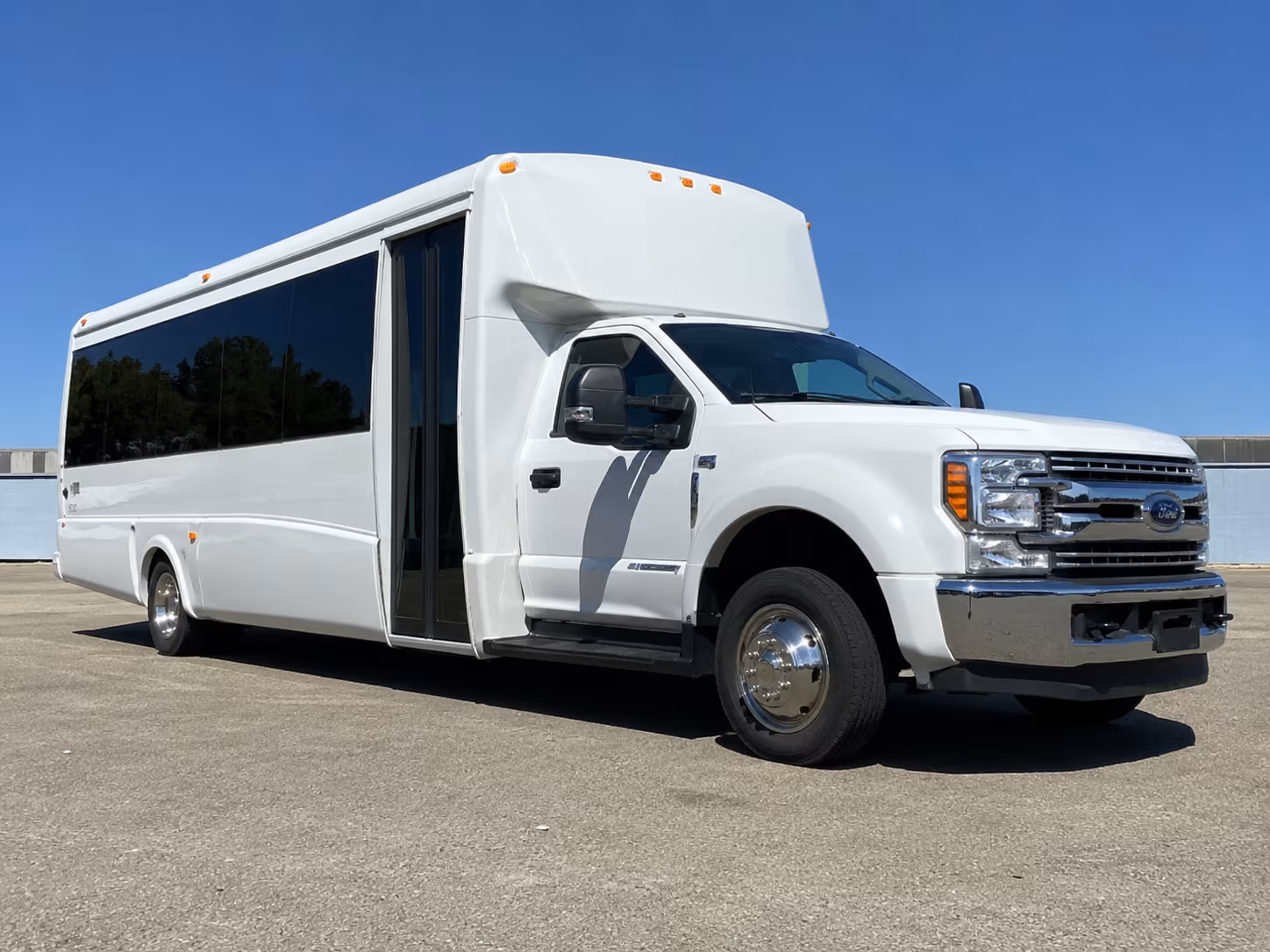 charter buses for rancho cordova high school prom events