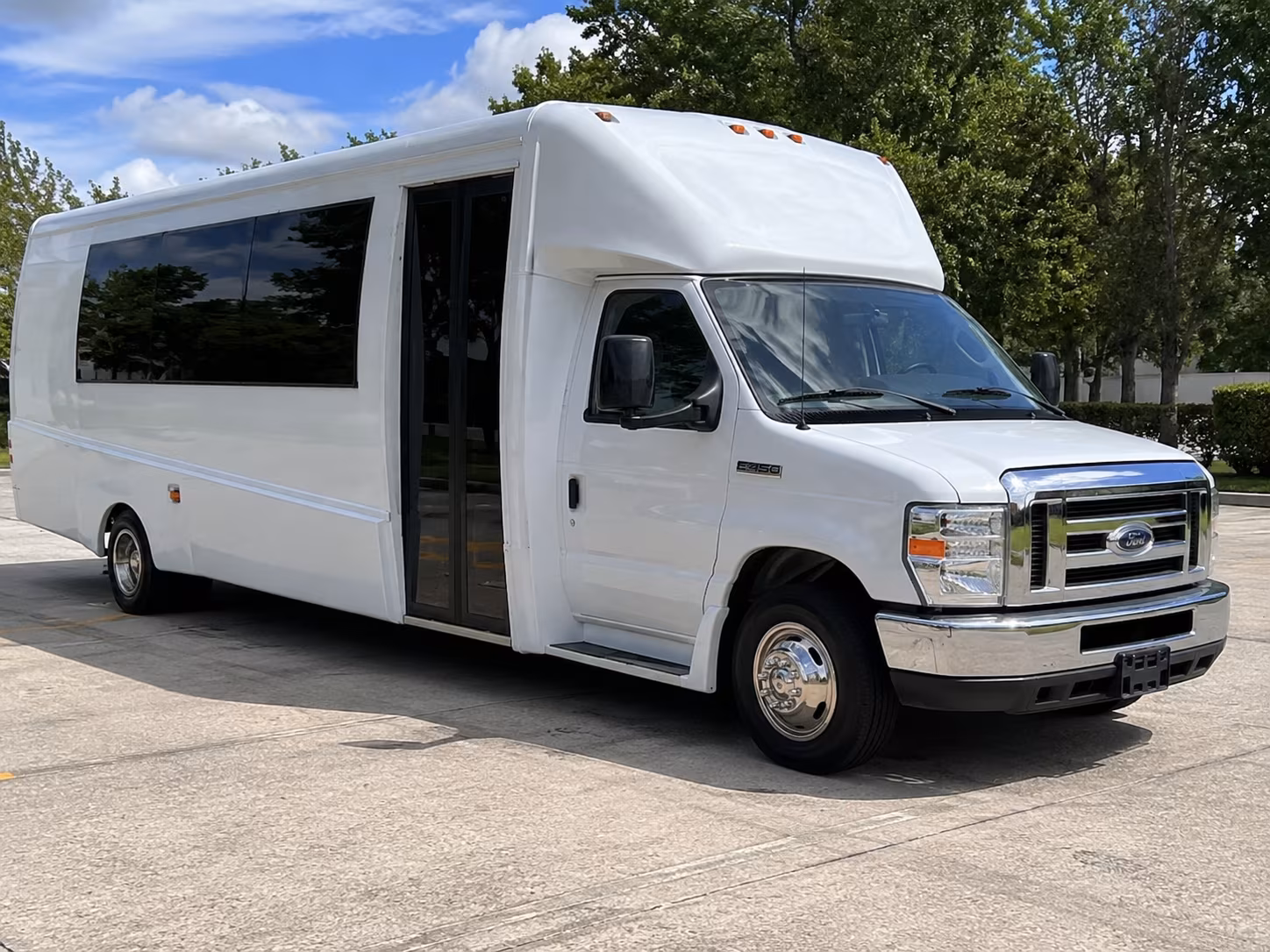 holiday party bus rental