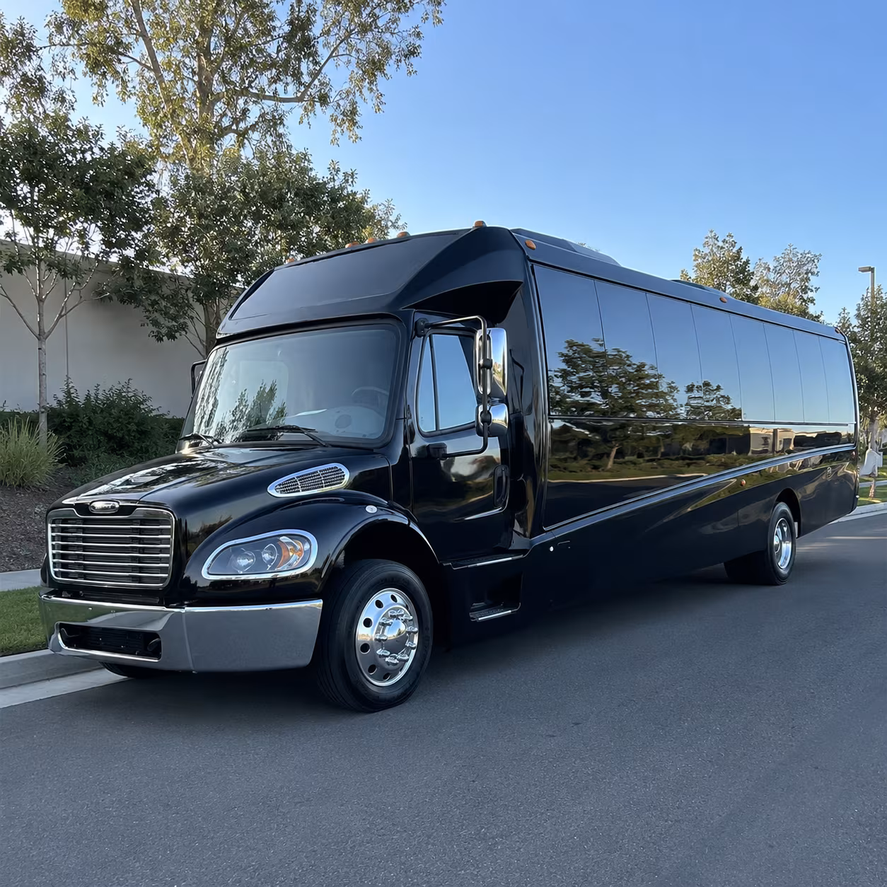 rancho cordova 28 passenger minibus