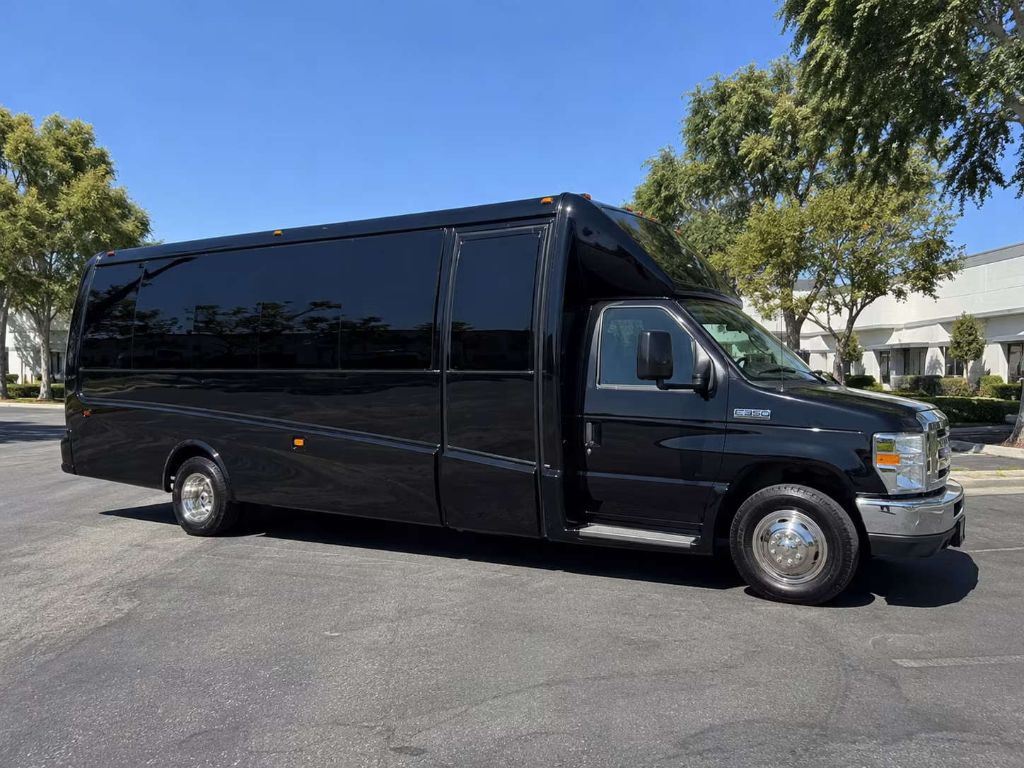sacramento area concert venues party bus rental